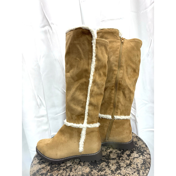 Comfort Est 1946 Women’s Suede Boots Side Zip Size 8W - Picture 2 of 12